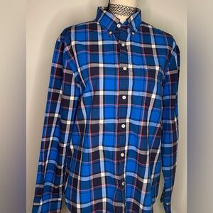 👔 American Eagle Men’s long sleeve large shirt.Button down front, cuff & collar